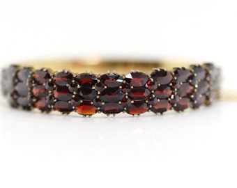 Antique Art Deco around 1920 standard gold 6kt / 250 gold ladies bracelet + garnet gemstones
