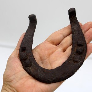 Authentic Cast Iron Horseshoe - Rustic Wall Decor, Lucky Charm - Vintage Horseshoe Decor - 1970s Old Iron Farmhouse Wall Art