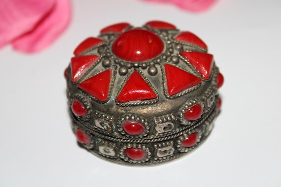 Tiny Jewelry Box, Red Stone Vintage Jewelry Box, … - image 6