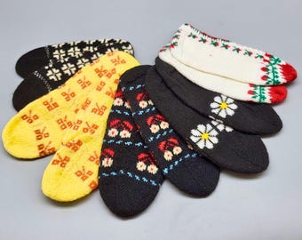 Vintage Bingol Hand Knit Five Needle Wool Slippers 1990s Anatolian Dowry Unused Pair
