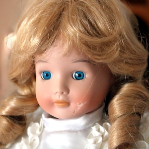 Rara bambola di porcellana, bambola sposa in porcellana vintage, bambola da collezione in porcellana vintage, bambola sposa vintage, bambola sposa per casa delle bambole