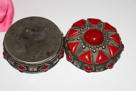 Tiny Jewelry Box, Red Stone Vintage Jewelry Box, … - image 9