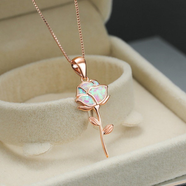 New French Romance And Beautiful Rose Opal Necklace
