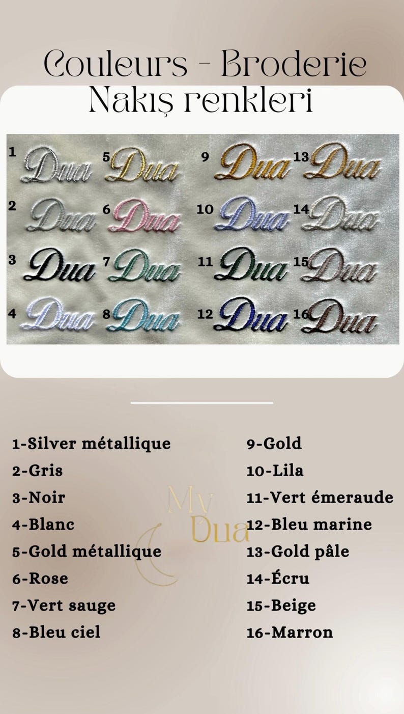 K&ouml;nnte beinhalten: Eine Farbkarte mit sechzehn nummerierten Stickmustern des Wortes Dua in verschiedenen Garnfarben, darunter Silber, Grau, Schwarz, Wei&szlig;, Gold, Rosa, Salbeigr&uuml;n, Himmelblau, Flieder, Smaragdgr&uuml;n, Marineblau, Ecru, Beige und Braun.