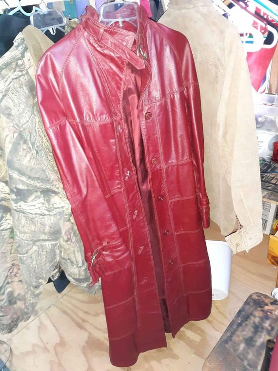 70s Spanish red leather trench coat - THRIFTWARES