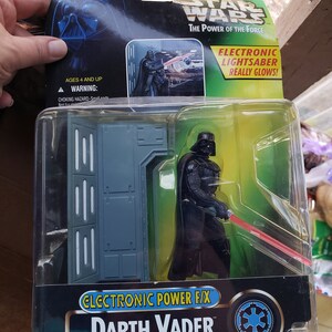 1996 Star Wars Power of the Force Darth Vader Action Figure