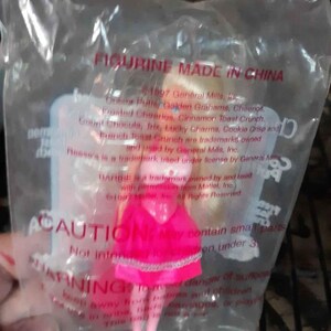 Vintage 1997 Collectible General Mills Miniature Barbie Ballerina Doll SEALED!