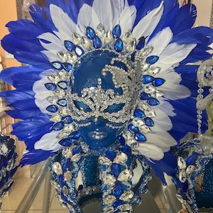 Yemaya crown Medium