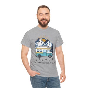 RV reizen kattenliefhebber cadeau, nomad leven door katten regels shirt, camper kamperen met katten tshirt, avontuur kattenbos grafisch T-shirt grappig nomad leven top afbeelding 4