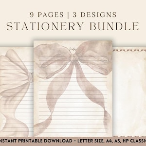 Może przedstawiać: Zestaw artykułów papierniczych z trzema wzorami, z akwarelową kokardą na papierze w linie. Tekst brzmi "9 PAGES | 3 DESIGNS STATIONERY BUNDLE" i "INSTANT PRINTABLE DOWNLOAD - LETTER SIZE, A4, A5, HP CLASSIC". Papier ma wygląd vintage.