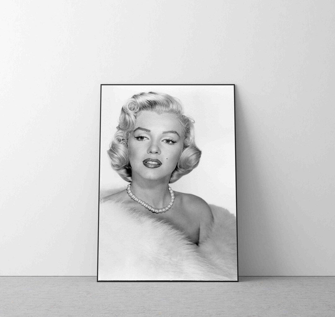 Marilyn Monroe Poster, Vintage Print Actress Designer Fashion, Wall Art ...
