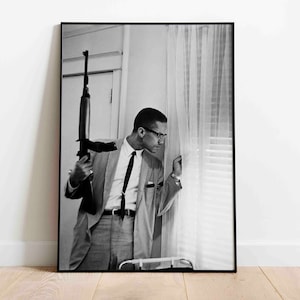 Malcolm X Poster Print Black/White African-American Muslim revolutionary civil rights Vintage Photography Premium Quality Home Decor