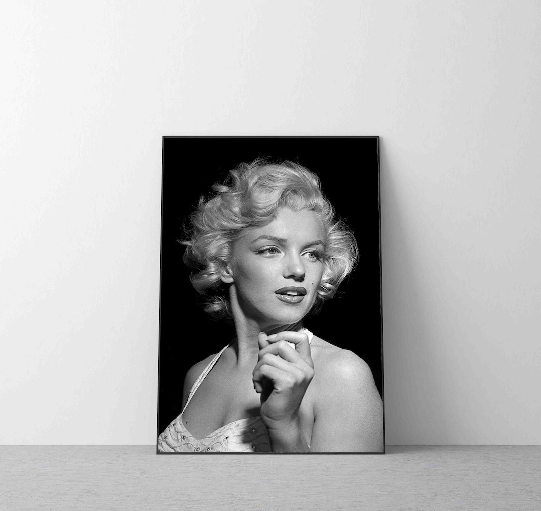 Marilyn Monroe Poster, Vintage Black and White Print Actress Fashion ...