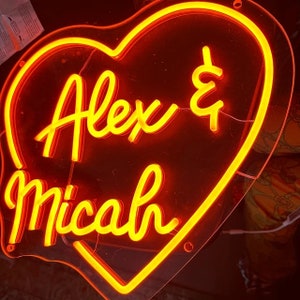 Placa de neon personalizada com coração para casamento, placa de neon com nome de família, luz de neon LED personalizada para casais, cenário para festa de aniversário, decoração de quarto