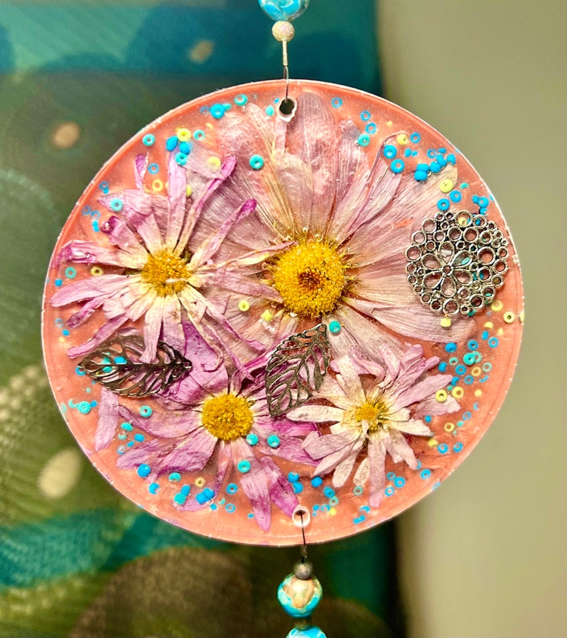 Handmade Beaded Floral Epoxy Resin Suncatcher, Dried Flowers in Resin