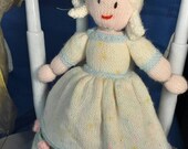 2 hand knitted Topsy Turvy Dolls - Elsa and Anna - Goldilocks and bear