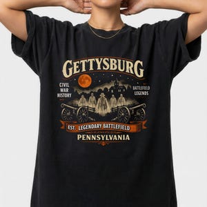 Gettysburg Battlefield Graphic T-shirt | Pennsylvania Civil War History | Gettysburg PA | Ghost, Haunted Shirt | Halloween | Battlefield Tee