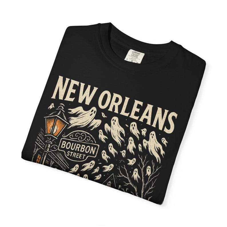 T-shirt New Orleans Ghosts, Spooky T-shirt, Halloween-shirt, Louisiana Ghost Haunting T-shirt, shirt Bourbon Street Haunted Tour, historische stad - afbeelding 9