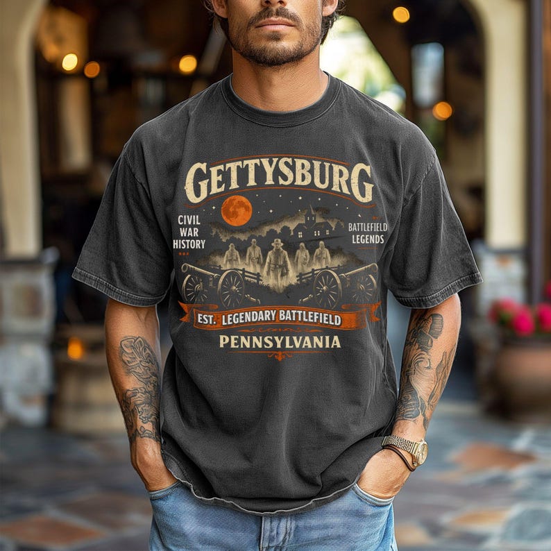 Gettysburg Battlefield Graphic T-shirt | Pennsylvania Civil War History | Gettysburg PA | Ghost, Haunted Shirt | Halloween | Battlefield Tee