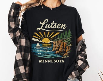 T-shirt Lutsen Minnesota Sunset Coast | Lake Superior T-shirt | North Shore Lutsen-MN-T-shirt | Shirt Lake Life Road Trip Minnesota | MN-staat: