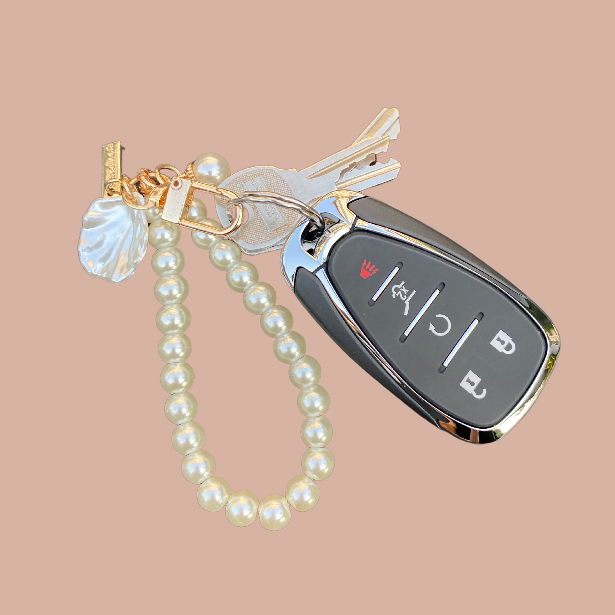 cute car key accessories lulu｜TikTok Search