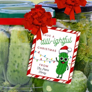 Etichetta stampabile per le feste "Have A Dill-ightful", etichette per sottaceti di Natale, biglietti con giochi di parole sui sottaceti per le feste, regali per sottaceti all'aneto, etichette per dolcetti ai sottaceti, regalo per feste