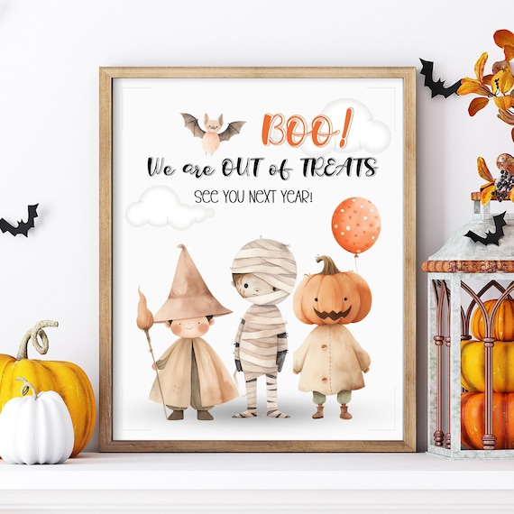 Out of Candy Sign, Halloween Candy Sign SET OF TWO,  Printable Trick or Treat Halloween Sign, Outdoor Halloween wall art, Halloween decor