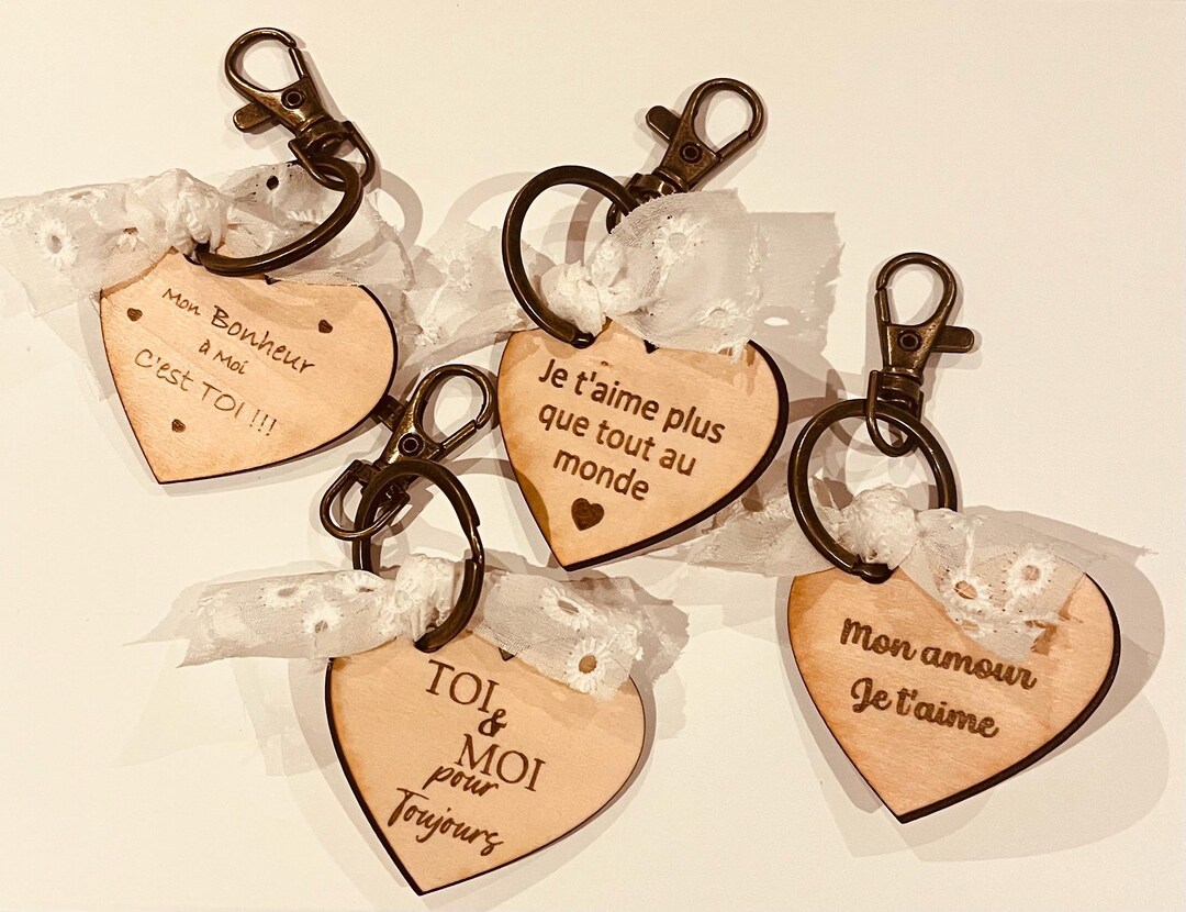Porte-Clés Cœur En Bois Gravé Et Personnalisé – Cadeau Future