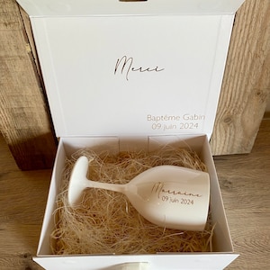Gifts for godfather, godmother, communion, witness, wedding, birthday. Reusable stemmed glass or personalized flutes with or without box.