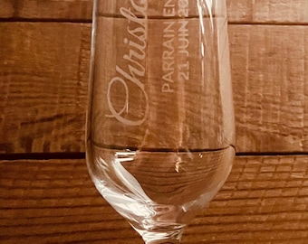 Personalized champagne flute - wedding gift - bridesmaid - personalized wedding glass - engraving - champagne flute
