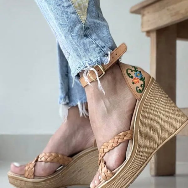 Leather wedges, Womens Leather wedges, Floral wedges, Zapatos de piel para mujer, Zapatas artesanales