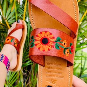 Leather Huaraches, Leather Sandals, Leather Floral sandals, Sandals