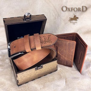 Custom Leather Belt for Men with Personalised Wooden Box / Ideal Gift for Husband, Dad or Groom