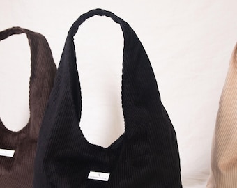 Bolso Hobo de Pana: Bolso de Hombro Holgado con Bolsillos