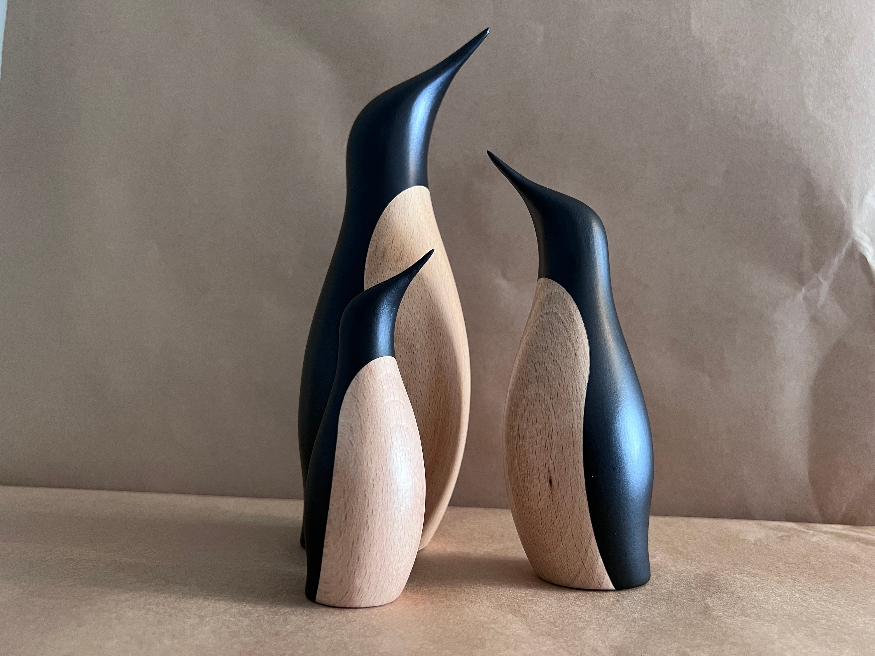 ボ*ド様 ARCHITECTMADE Penguin Large Architectmade Penguin Large in Beechwood | Designed by Bunde - Etsy
