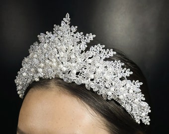 Accesorios para el cabello con circonitas Swarovski. Tiara nupcial, Tiara de boda de cristal, Tiara de perlas, Tiara de plata, Corona nupcial, Tiara de quinceañera,