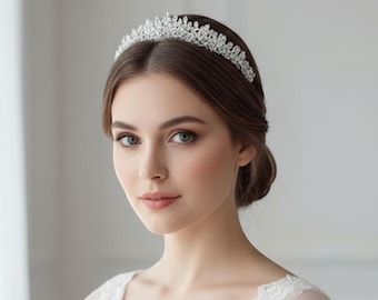 Tiara nupcial de lujo con circonitas: corona de boda de cristal, elegante tocado de novia para ocasiones especiales.