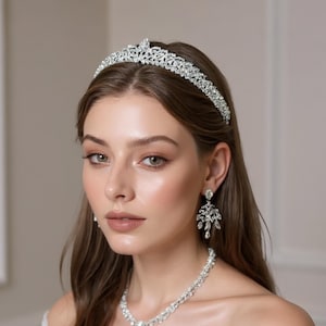 Swarovski Zircon Bridal Tiara – Crystal Wedding Crown, Silver Headpiece for Brides & Quinceañera