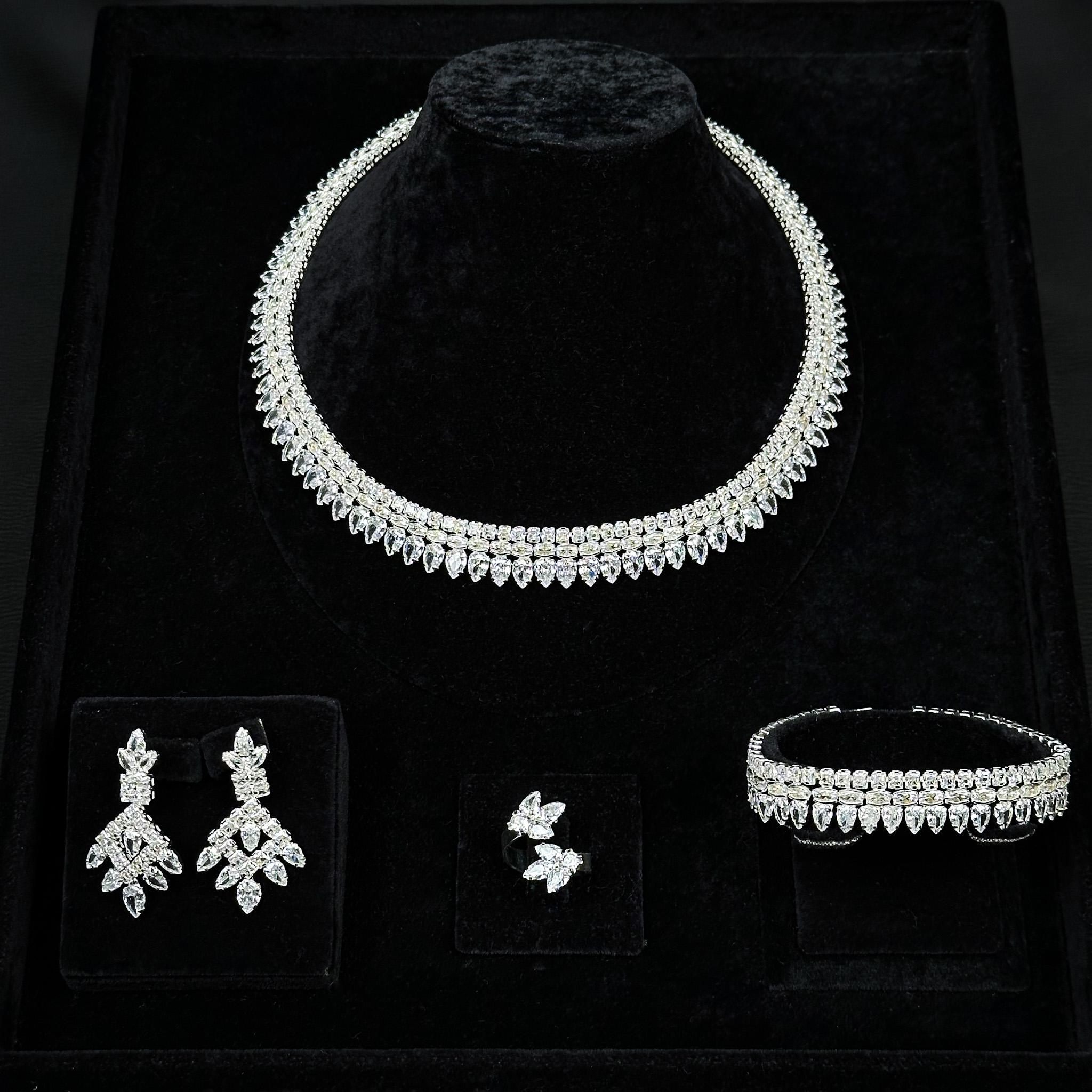 Swarovski Zirconia Bridal Jewelry Set. Crystal Necklace Set