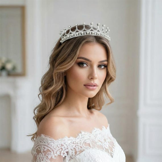 Luxury Pearl & Zircon Bridal Tiara - Handmade Silver Wedding  display picture 2