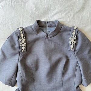 Jewelry Delicate Dress Jewel Bow Shoulder Short Dress Gray Color Luxury Dress