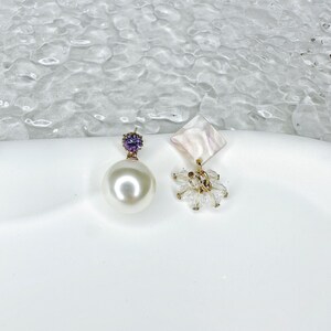 Pendientes irregulares Circón púrpura/Piedra púrpura/Perla/Cristal Stud Asimetría Cuelga Borlas Pendiente Charm/Único/Regalo de joyería de moda