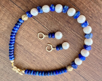 Perlen Lapis Lazuli Halskette und Ohrringe, Elegante Choker