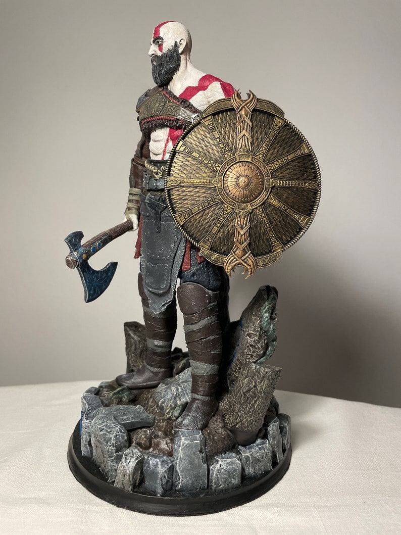 Kratos Statue 24 Cm God of War Ragnarök Figurine Painted 3D Sculpture