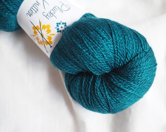 Plucky Lace - Holloway - Plucky Knitter yarn