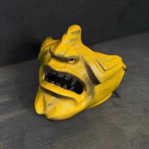 Gelbe Oni-Maske, gelbe Oni-Maske, japanische Menpo-Maske, Samurai-Maske für Cosplay, Ninja-Rüstung, Oni-Maske-Dämon, Jin Sakai-Geist-Rüstung