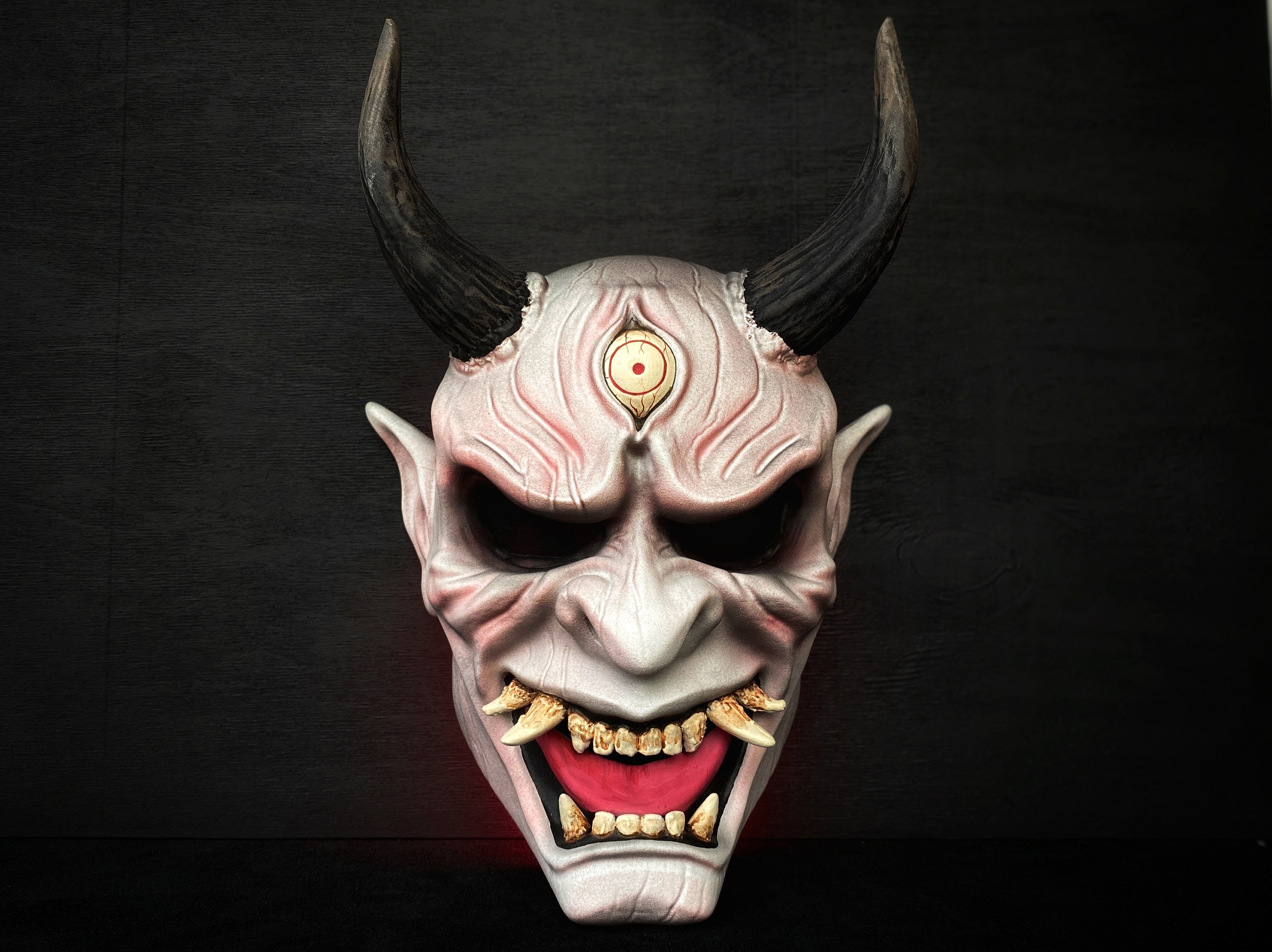 【超歓迎】 Mask Oni White Wearable, Kabuki Cosplay, Mask Devil Horns 少年漫画