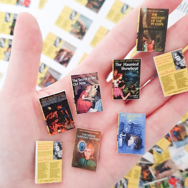 Couverture de livre miniature imprimable 56 Nancy Drew Mystery Stories Books Collection Set Échelle : 1/12