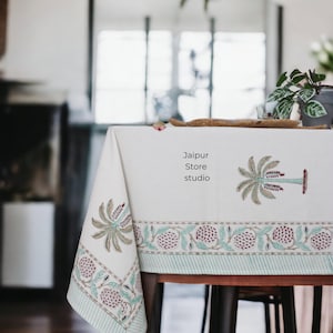 Handgeblokt katoenen tafelkleed met palmprint: Indiase eettafeldoek