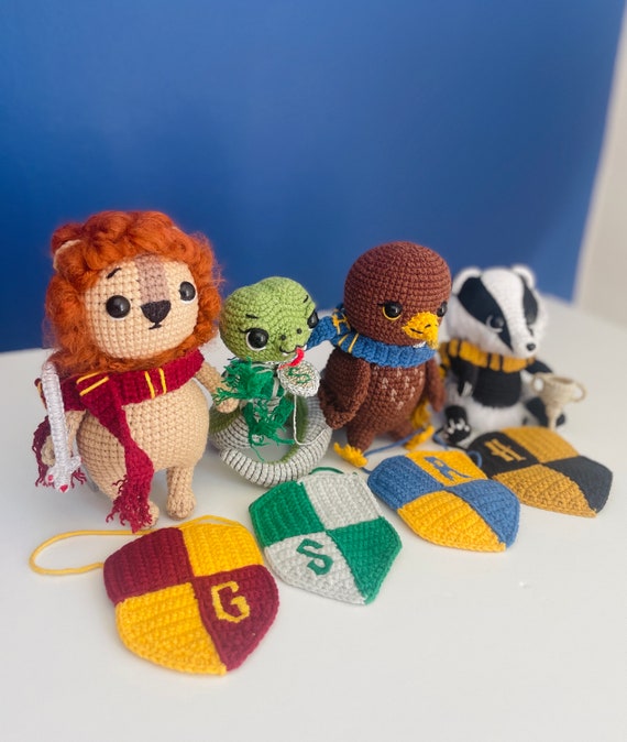 Harry Potter Crochet Wizardry: The official Harry Potter [PREMIUM